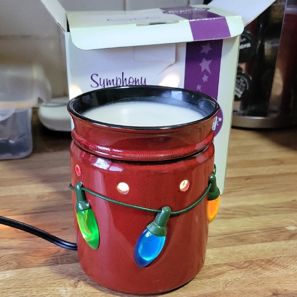 NEW Scentsy Symphony Full-Size Warmer